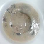 トレトゥール・シェ松尾 - ポルチーニ茸と3種の茸のクリームハンバーグ
