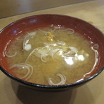 大進鮨 - アサリと青ねぎのみそ汁