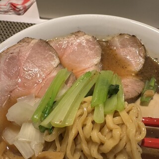 らぁめんや やしげる_1