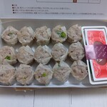 崎陽軒 - 料理写真:昔ながらのシウマイ￥750