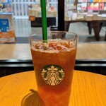 スターバックスコーヒー - ドリンク写真:クラフトジューシーオレンジ&マンゴーティー