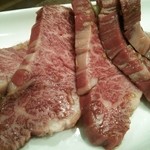 炭火焼肉まうみ - 上ハラミ