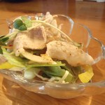 くつろぎ亭ひこべえ  - 付き出し　冷しゃぶサラダ