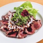 Tosu Kana - エゾ鹿肉のステーキ