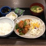 なか卯 - 鶏甘酢あん定食