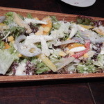 NOBI - チーズの入ったシェフ気まぐれサラダ