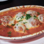 NOBI - 煮込みミートボールのオーブン焼き