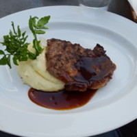 37 Steakhouse & Bar - 