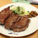 牛たん炭焼き 利久 - 牛タン1.5人前