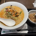 リンガーハット - 料理写真: