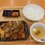 牛角焼肉食堂 - 料理写真:全部盛り焼肉定食