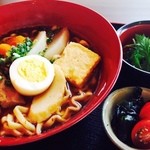 松竹梅 - 料理写真:猿人の湯スタッフが時間をかけて完成させた「薬膳野菜そば」
猿人薬膳スープとは・・・・？
蠣油・老酒・大蒜・生姜・ナツメ・八角・桂皮
そしてこだわりの2種類の豆板醤+企業秘密もろもろ・・・
最後にスタッフの愛情をたっぷり注ぎこんで完成しております