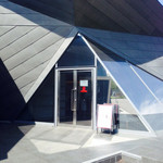 ブランジェ浅野屋 - 前衛的な外観