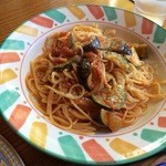 甲比丹 - なすとズッキーニのパスタ