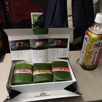 芝寿し 金沢百番街店 - 金澤芝寿司プレミアムと棒茶