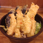 立喰いそば とんがらし - ナス盛合せ、冷たい蕎麦５５０円