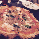 ナポリピッツァ Pizzeria la Rossa - サルシッチャ（トマトソース、モッツアレラ、バジル、サルシッチャ）1580円