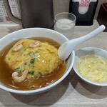 551蓬莱 - 料理写真:天津飯大盛り①