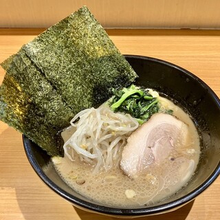 横浜ラーメン てっぺん家_0