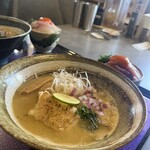 浮世離れのMEN DOROBO - 