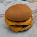 マクドナルド - 料理写真:ダブルチーズバーガー