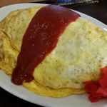 曽我 - オムライスは大盛りにしなくても結構ボリュームあります！