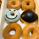 クリスピー クリーム ドーナツ - 料理写真:買ったもの達