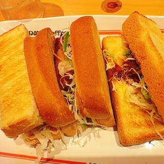 珈琲所コメダ珈琲店_1