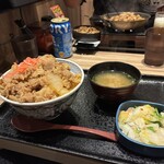 吉野家 - 料理写真:牛丼やー