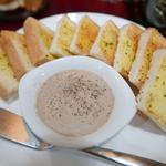 ロックフィッシュ - 2015.05_04ガーリックトーストとレバーペースト