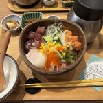 「こめらく 海鮮ごはんと、唐揚げと。」 - 