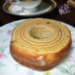 八海山 千年こうじや - 「大吟醸和三盆バームクーヘン（ミニ）」　４９６円