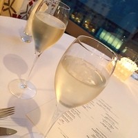 サーラ アマービレ - スパークリングで乾杯✨