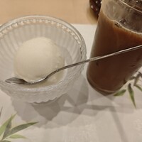 和肉 正 - ジェラートとコーヒー