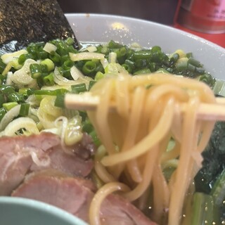 横浜家系ラーメン 黄金家_1
