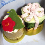 ウルトラジャム - ケーキボックスの中の生菓子2点（2015年3月）