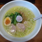 青森シャモロック塩鶏中華７３０円