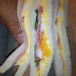 まいばすけっと - 料理写真:★2015・5再訪 ハム&卵ミックスサンド 198円