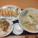 日高屋 - 料理写真: