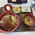 すき家 - 料理写真:うな牛（山椒付き）並盛、1,190円。３点セット、200円。