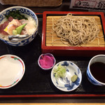 小田原 海の幸 山の恵 味乃魚隆 - ランチ もりそばと海鮮丼 ¥990 税込