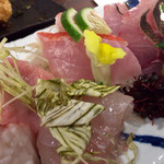 喜和美家 - H27.05.19 お造り盛り合わせ「天然真鯛の昆布〆」・「金目鯛」・「イサキの炙り」