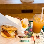 モスバーガー - 料理写真: