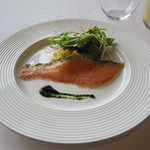 サーモンの前菜