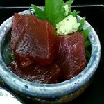 割烹 雅 - 割烹 雅 ＠板橋本町 ランチ定食に付く刺身は鮪