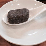 つけ麺四代目みさわ - 焼き石を最後に入れて食べましょう♫