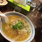 こうちゃん - ジャコラーメンは飲んだあとの締めに最高