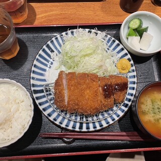 とんかつ 田_1