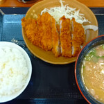かつや - 料理写真:とん汁定食ロースカツ80g