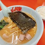 ラーメン山岡家 - 料理写真: